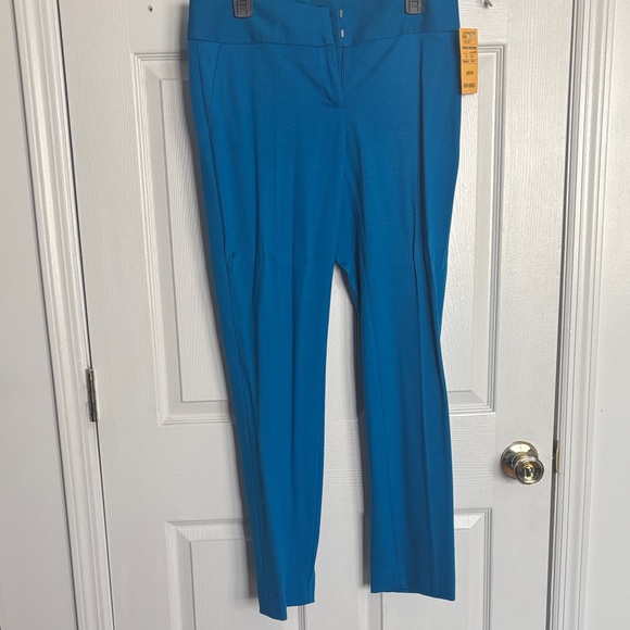 Vince Camuto Vibrant Blue Blazer and matching pants - Picture 7 of 10